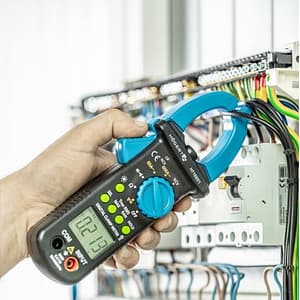 Hogert 600A AC / DC 5999 Count Clamp universal multimeter with Backlight, HT1E621