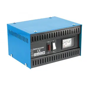 Hogert 6V - 12V Electronic Battery Charger, HT8G611
