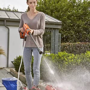Black+Decker 20V 2.0Ah Pressurized Sprayer / Water Jet Cleaner (Cordless), BCPC20D1-B1
