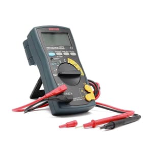 Sanwa 4000 Count TRMS Digital Multimeter with Backlight & Temperature Measurement, CD772