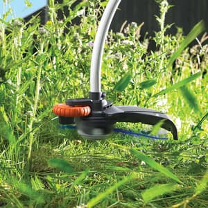 Black+Decker 900W / 35 cm String Trimmer With Wheel Edge Guide & Adjustable Second Handle, GL9035-GB