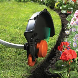 Black+Decker 900W / 35 cm String Trimmer With Wheel Edge Guide & Adjustable Second Handle, GL9035-GB