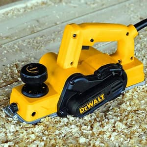 Dewalt 550W 82mm Width Portable Hand Planer, D26676-IN