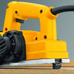 Dewalt 550W 82mm Width Portable Hand Planer, D26676-IN
