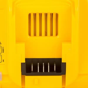 Dewalt 18V / 54V Fast Charger For charging XR Li ion FLEXVOLT & Standard XR Batteries, DCB118-QW