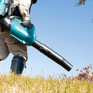 Makita 18V X2 (36V) Brushless Battery Powered Blower with Variable Speed, UB001CZ