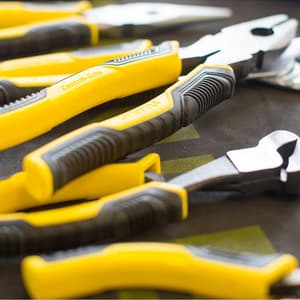 Stanley 6 inch / 150 mm Dynagrip Combination Plier, STHT0-74456