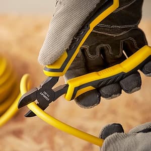 Stanley 6 inch / 150 mm Dynagrip Diagonal Cutting Pliers (Cushion Grip), STHT0-74362