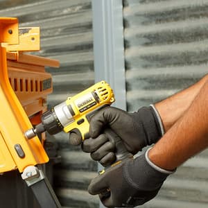 Dewalt 10.8V 6.35 mm XR Li ion Cordless Screw Driver Kit with 2x2.0 Ah Batteries Included, DCF610D2-QW