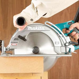 Makita 40Vmax XGT BL 260 mm (10-1/4") Cordless Magnesium Rear Handle Saw with Rapid Charger & 1 Pcs 5.0Ah Batteries, RS002GT101