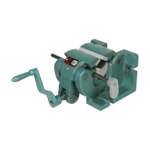 Apex 724 - 50 to 150 mm / 6 inch Self Centering Shaft Vice