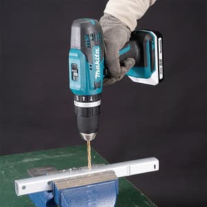 Makita 18V Li-Ion 13 mm (1/2") Cordless Hammer Drill Driver with Charger & 2 Pcs 1.5Ah G-Batteries, HP488DWE