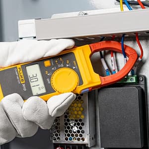 Fluke 600A AC/DC Clamp Meter, 301D