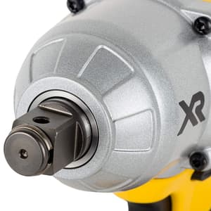Dewalt 18V / 950 Nm XR Li ion 3/4 Inch Cordless Impact Wrench with Brushless Motor (Bare), DCF897N-XJ