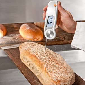 Testo -50 to +250°C Waterproof Food Thermometer with Folding Temperature Sensor, Testo 104