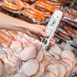 Testo -30 to +250°C Waterproof Infrared Food Safety Thermometer, Testo 104-IR