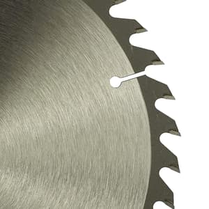Dewalt  7-1/4 inch / 185 mm TCT Circular Saw Blade For cutting MDF Plywood & Laminated Wood (40 Teeth), DT4062-B1