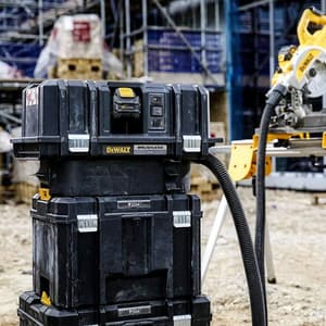 Dewalt 54V Li ion XR FLEXVOLT Cordless M-Class Dust Extractor / Vaccum Cleaner (15L)-Bare, DCV586MN-XJ