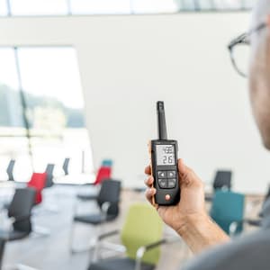 Testo -20 to +50°C Digital Thermo Hygrometer with App Connection, Testo 625