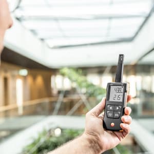 Testo -20 to +50°C Digital Thermo Hygrometer with App Connection, Testo 625