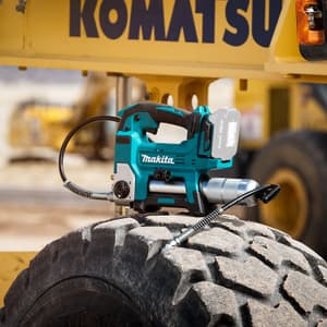 Makita 18V LXT Li-Ion 120 cm (47-1/4") Cordless Grease Gun (Bare Tool), XPG01Z