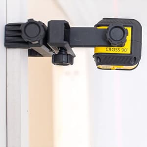 Stanley Cross 90 Green Beam Multi Cross Line Laser Level, STHT77592-1