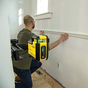 Stanley Cross 360 Green Beam Line Laser Level, STHT77594-1