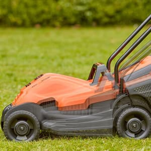 Black+Decker 1200W / 14 Inch Winged Blade 35L Grassbox Lawn Mower With Bike Handle, BEMW451BH-B1