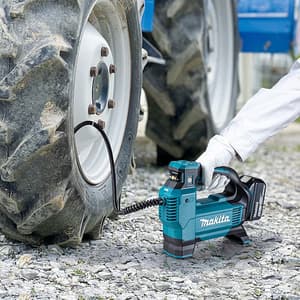 Makita 18V LXT Li-ion 65 cm (25-1/2") Cordless Inflator (Bare Tool), DMP181Z