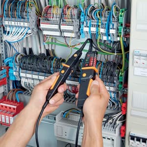 Testo 12V - 690V AC/DC Voltage Tester, Testo 750-2