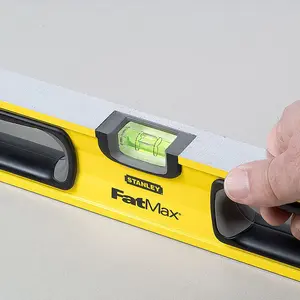 Stanley 180 cm / 3 Vials FatMax Non-Magnetic Box Level, 1-43-572