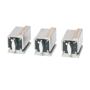 Crystal 75 x 50 x 60 mm Magnetic Universal Block (Pack of 3 Pcs), AA - 1591