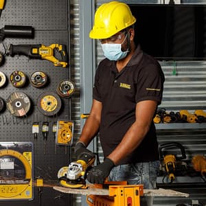 Dewalt 125mm / 5 inch 1700W Heavy Duty Brushless Medium Angle Grinder Perform & Protect Shield, DWE4357-QS