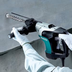 Makita 40mm (1-9/16") 1050W SDS-MAX Rotary Hammer, HR4002