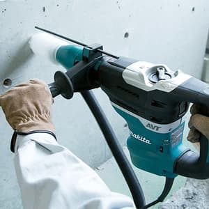 Makita 40mm (1-9/16") 1100W Avt Soft No Load SDS-MAX Rotary Hammer, HR4013C