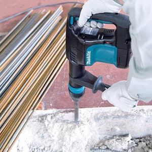Makita 7.6 J / 1100W SDS-MAX Demolition Hammer, HM0870C