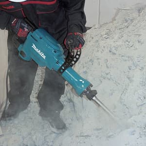 Makita 21.7 J / 1510W Demolition Hammer with 30 mm Hex Shank, HM1306