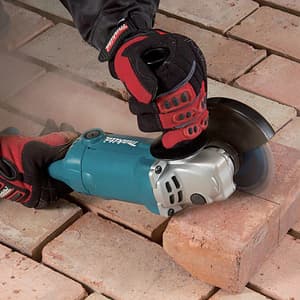 Makita 125mm / 5 inch, 1050W Angle Grinder with Finger Trigger Switch, GA5010