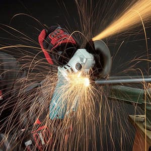 Makita 125mm / 5 inch, 1050W Angle Grinder with Finger Trigger Switch, GA5010