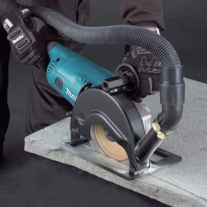 Makita 230mm / 9 inch, 2200W Angle Grinder with Large Trigger Switch, GA9020