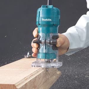 Makita 6 mm (1/4")  530 W Fixed Base Trimmer, 3709