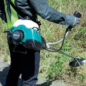 Makita 40.2 mL 2-Stroke Brushcutter with Bike Handle, RBC411U