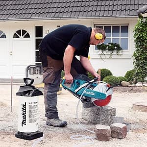 Makita 355 mm / 14 Inch 2-Stroke Power Cutter, EK6101