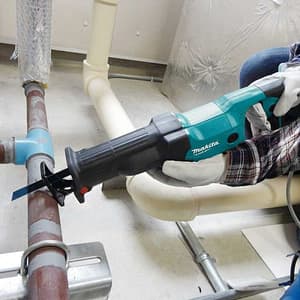 Makita 28 mm / 1010 W Reciprocating Saw, M4500KB