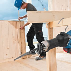 Bosch 18 V Professional Cordless Reciprocating Saw, GSA 18V-32 S