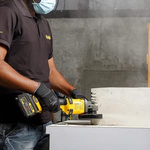 Dewalt 54V XR Flexvolt 125mm Cordless Angle Grinder (Bare)-Perform & Protect Shield, DCG414NT-XJ