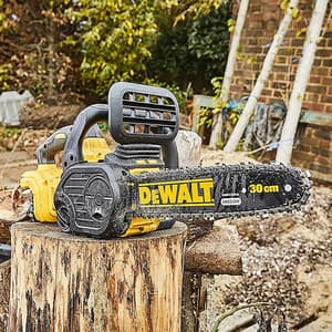 Dewalt 18V / 300mm XR Li-ion Brushless Motor Cordless Chain Saw (Bare), DCM565N-XJ