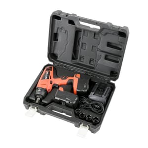 Yato 18V / 3000 mAh Li-ion Cordless Impact Wrench Kit, YT-82930