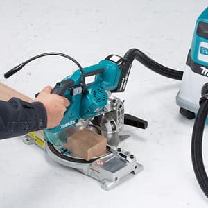 Makita 18V LXT BL 165 mm (6-1/2") Cordless Compound Miter Saw with Rapid Charger & 2 Pcs 5.0Ah Batteries, DLS600RTE