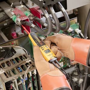 Fluke T+Pro 600V AC / DC Electrical Tester